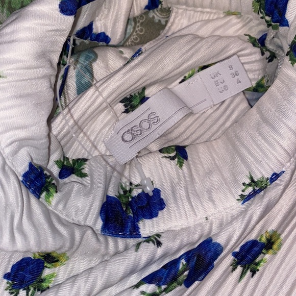 Floral ASOS top - Picture 7 of 9